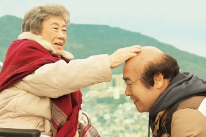 喜剧电影《去见小洋葱的母亲》解说文案-片源下载-电影解说文案网