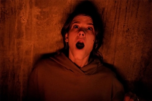 恐怖电影《危笑》解说文案-片源下载-电影解说文案网