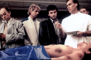 悬疑电影《阿姆斯特丹的水鬼》解说文案-片源下载-电影解说文案网