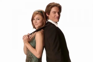 剧情电影《女男变错身》解说文案-片源下载-电影解说文案网