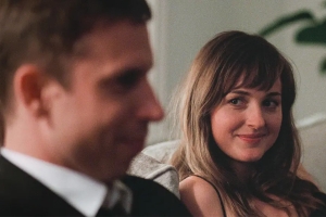 喜剧电影《世界上最糟糕的人》解说文案-片源下载-电影解说文案网