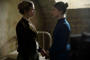 惊悚电影《疯女人的舞会》解说文案-片源下载-电影解说文案网