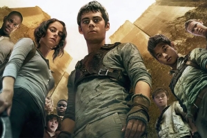 科幻电影《移动迷宫》解说文案-片源下载-电影解说文案网