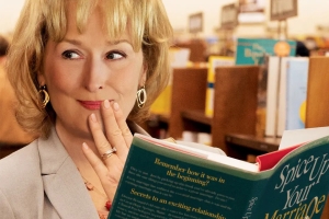 喜剧电影《希望温泉》解说文案-片源下载-电影解说文案网