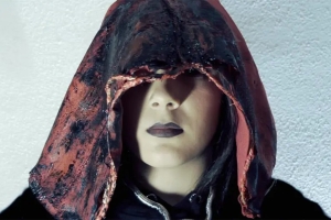 恐怖电影《红色亡灵》解说文案-片源下载-电影解说文案网