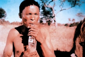 喜剧电影《上帝也疯狂》解说文案-片源下载-电影解说文案网